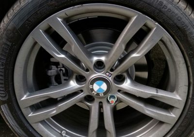 Image of a kerb damaged alloy wheel requiring repair