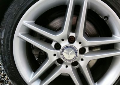 Image of a badly damaged alloy wheel